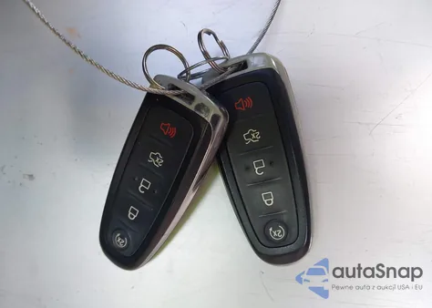 2017 Ford Taurus Sel из США, поврежденный, VIN 1FAHP2E83HG121011